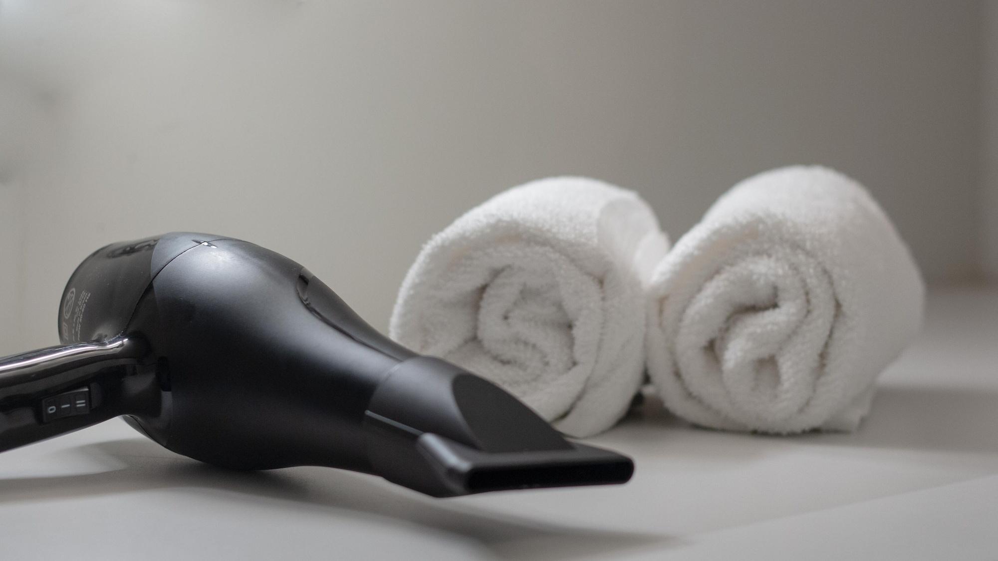 Hotel Deville Prime Porto Alegre Exterior photo A hair dryer